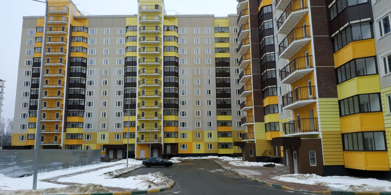 Дольщикам ЖК «Высокие жаворонки» начали выдавать ключи Дольщикам ЖК «Высокие жаворонки» начали выдавать ключи